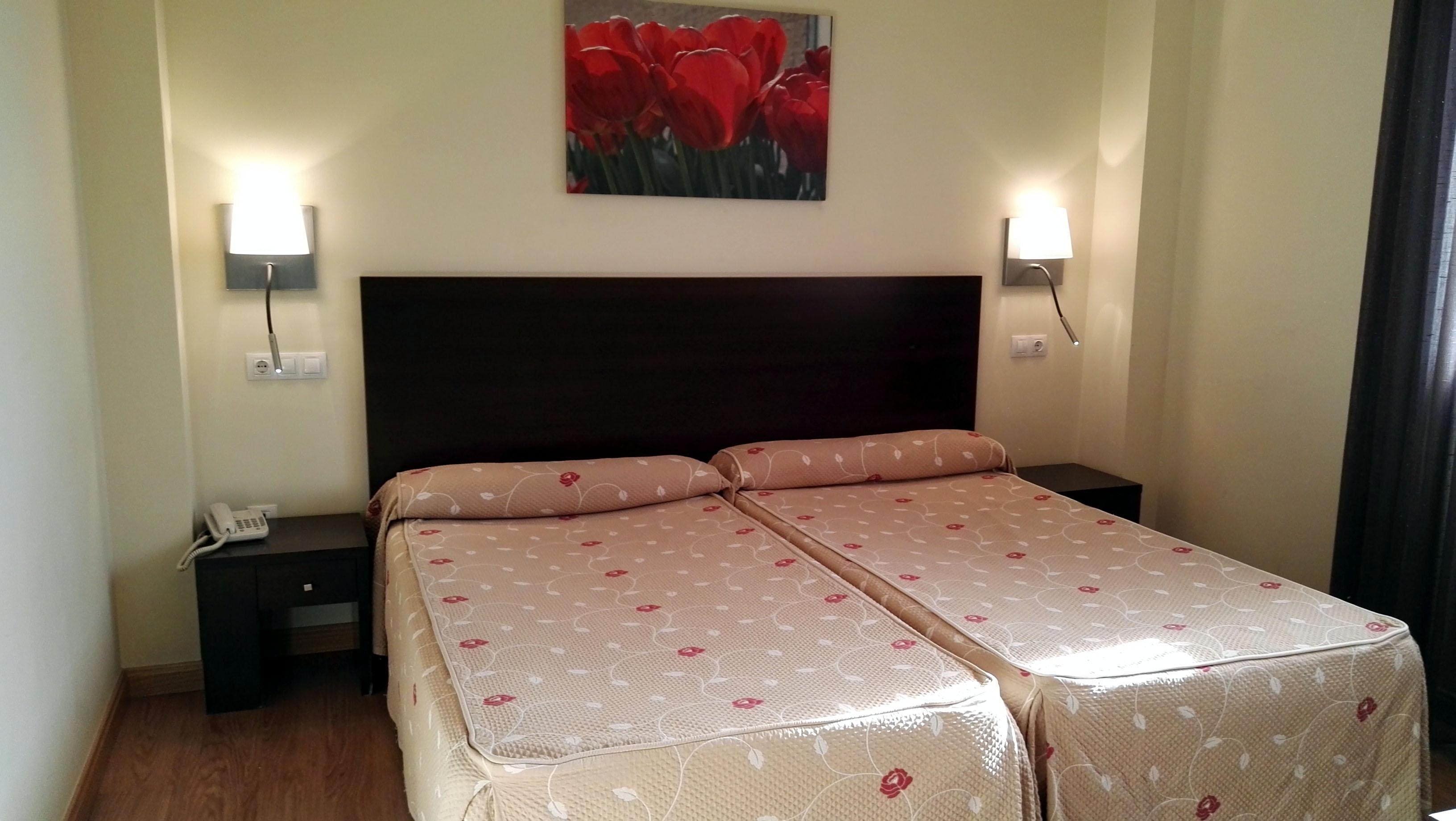 Hotel Tudanca-Aranda II Fuentespina Екстериор снимка